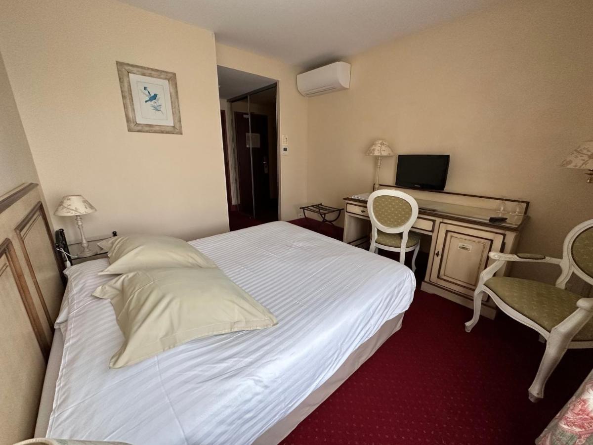 Hotel Domaine De L'Orangerie Bonnat Kültér fotó